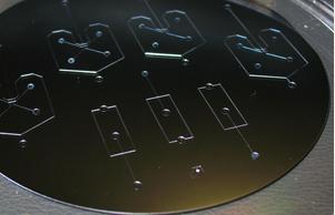 微流控SU-8光刻膠烘烤